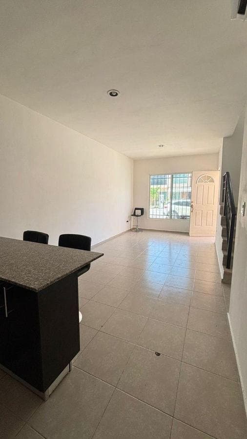 HOUSE FOR SALE IN GRAN SANTA FE 3