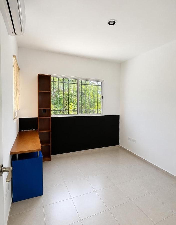 HOUSE FOR SALE IN GRAN SANTA FE 3