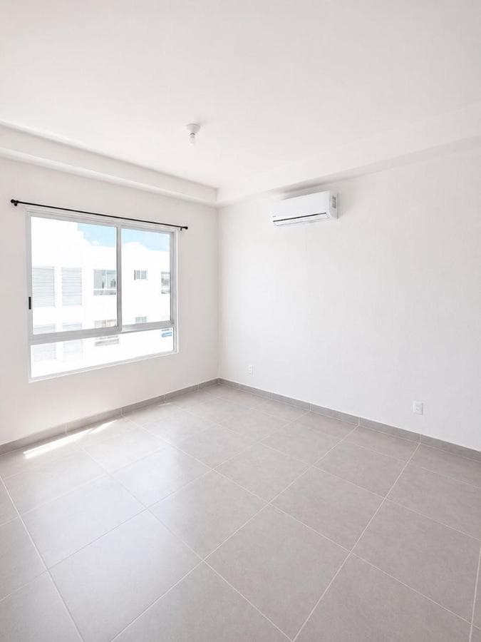 APARTMENT FOR SALE IN THE IZAMAL SUBDIVISION, CANCUN