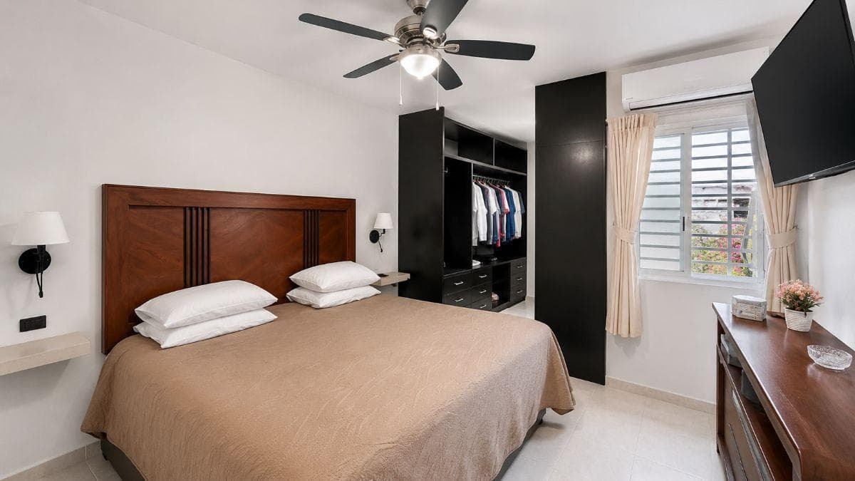 HOUSE FOR SALE IN SANTA FE WITH SECURITY SYSTEM