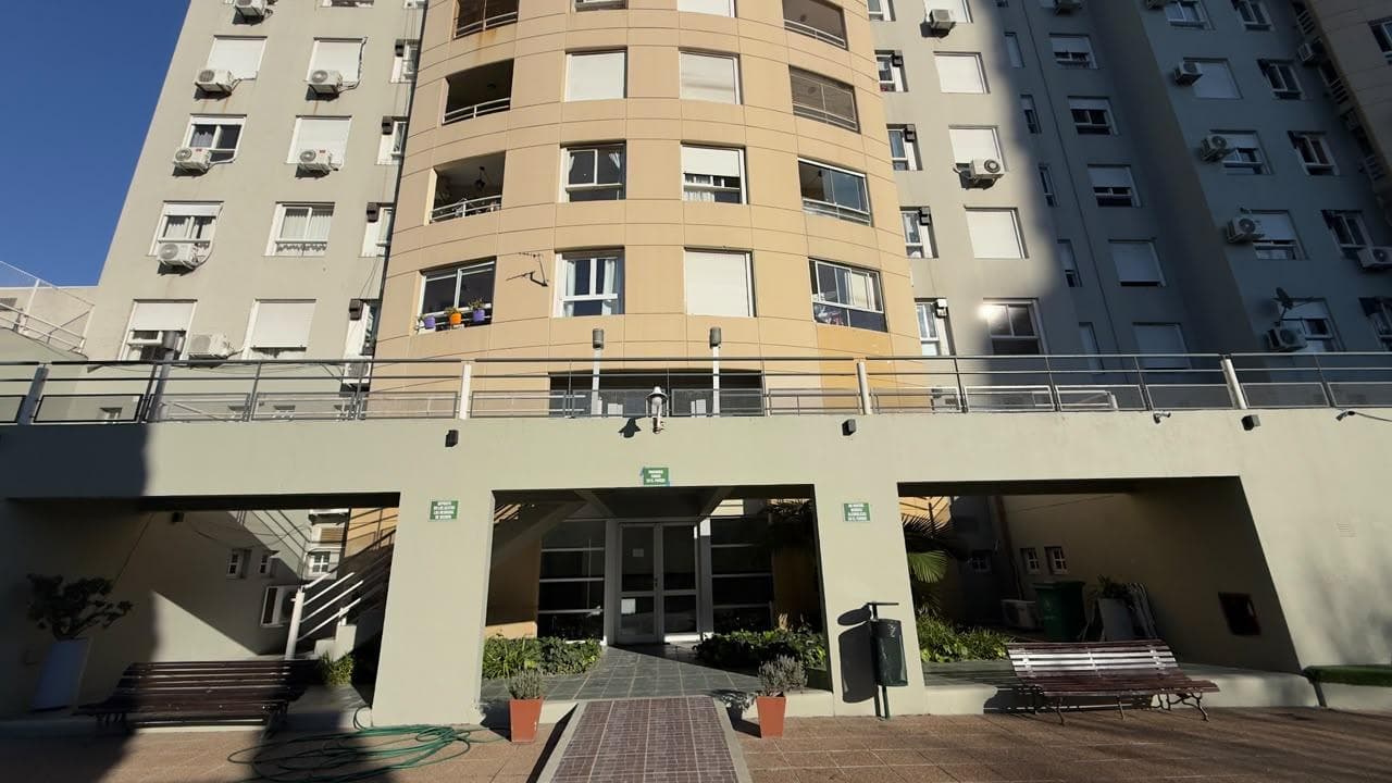 Apartment in Almagro with a balcony, open view, security, and a pool
