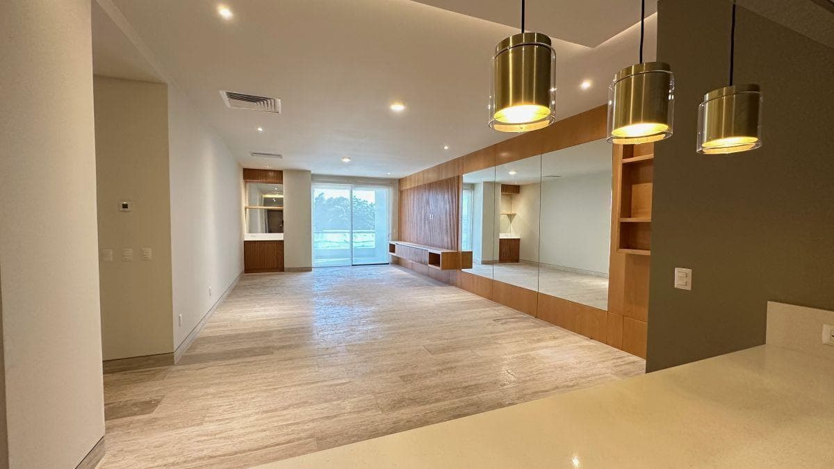 APARTMENT FOR SALE IN VELA TOWERS WITH A VIEW OF THE AMENITIES