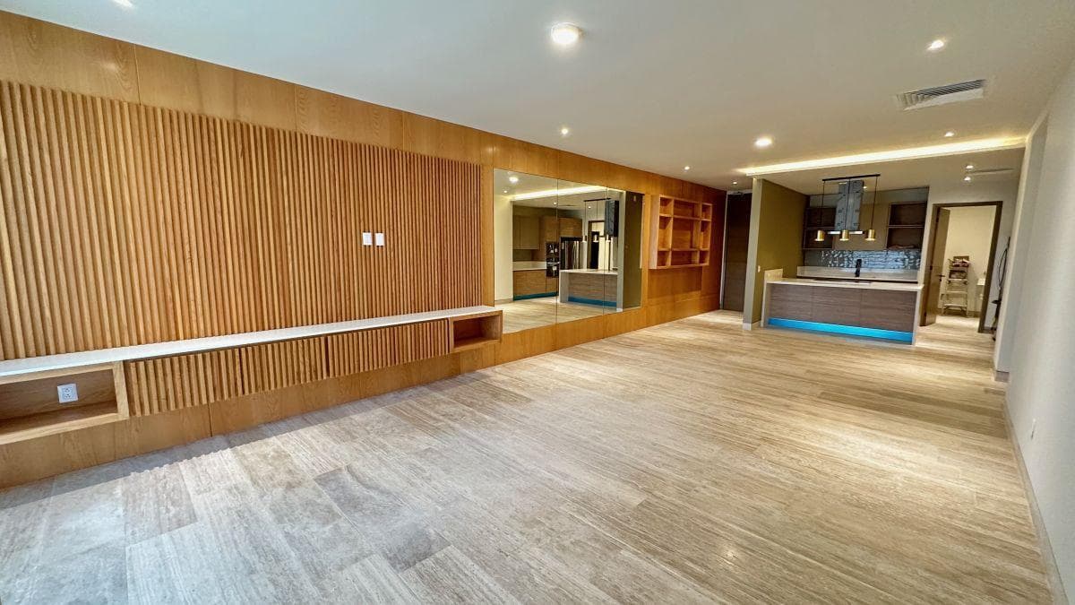 APARTMENT FOR SALE IN VELA TOWERS WITH A VIEW OF THE AMENITIES