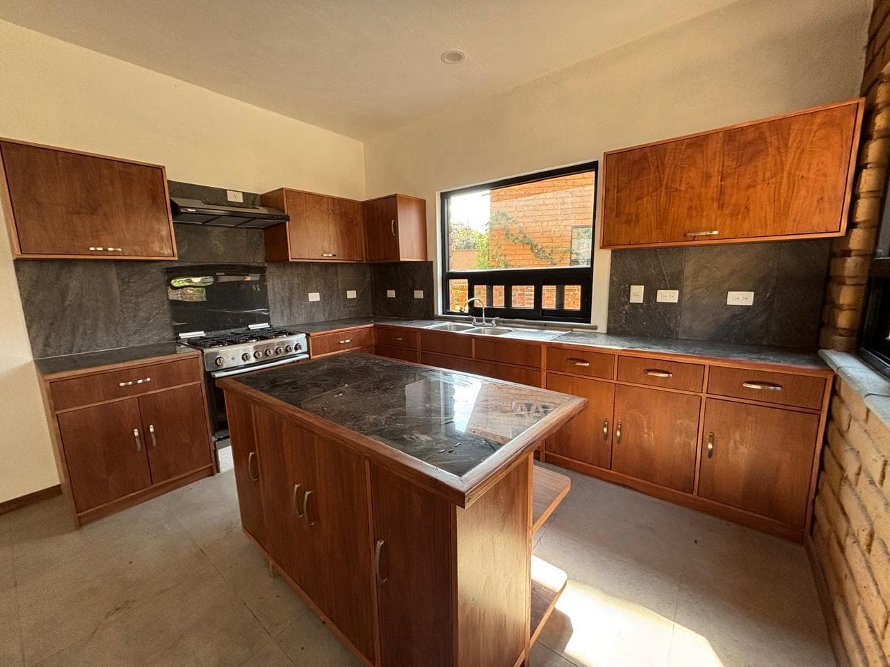 House for Sale in Tepoztlán