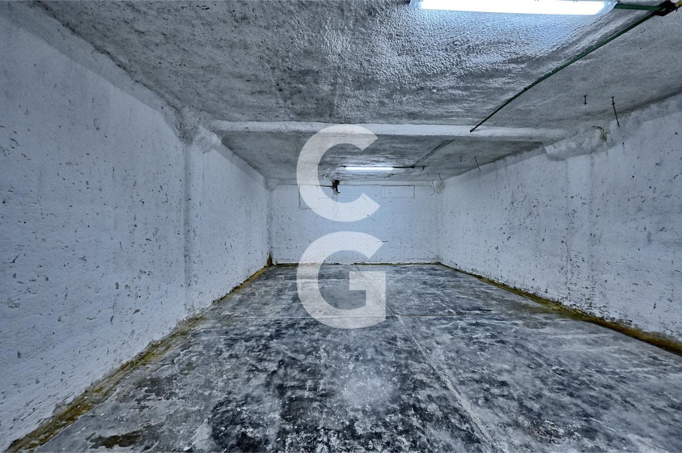 Warehouse for Rent at the Cancún Central Market with 2 Cold Storage Rooms, 194 m2