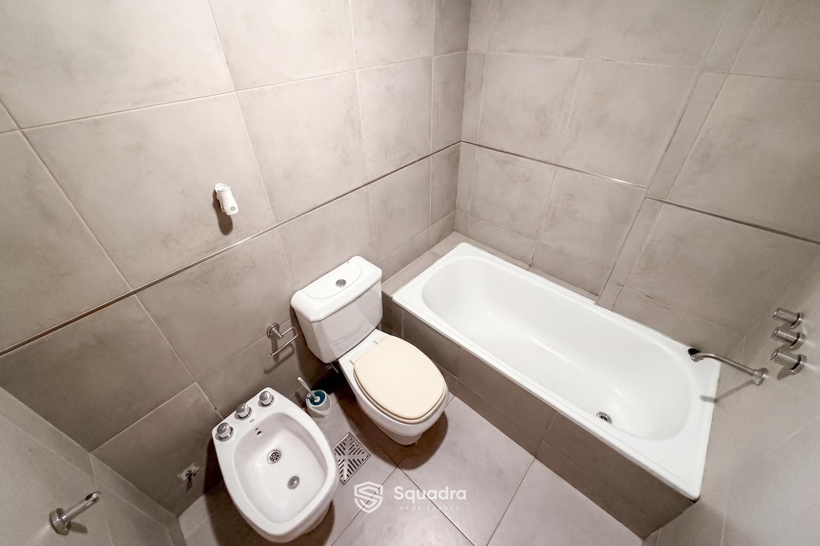 FOR SALE - 2-Bedroom Apartment with Balcony - Downtown Area, Rosario - FINANCING AVAILABLE.