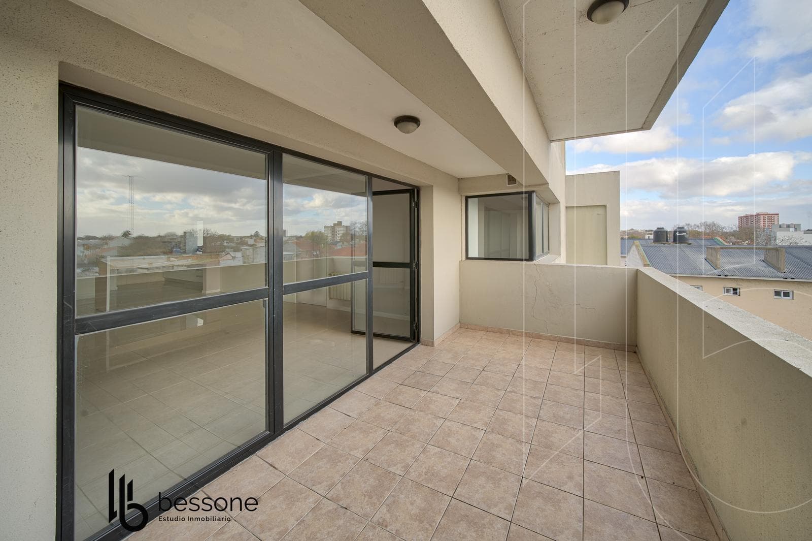 Apartment in Macrocentro