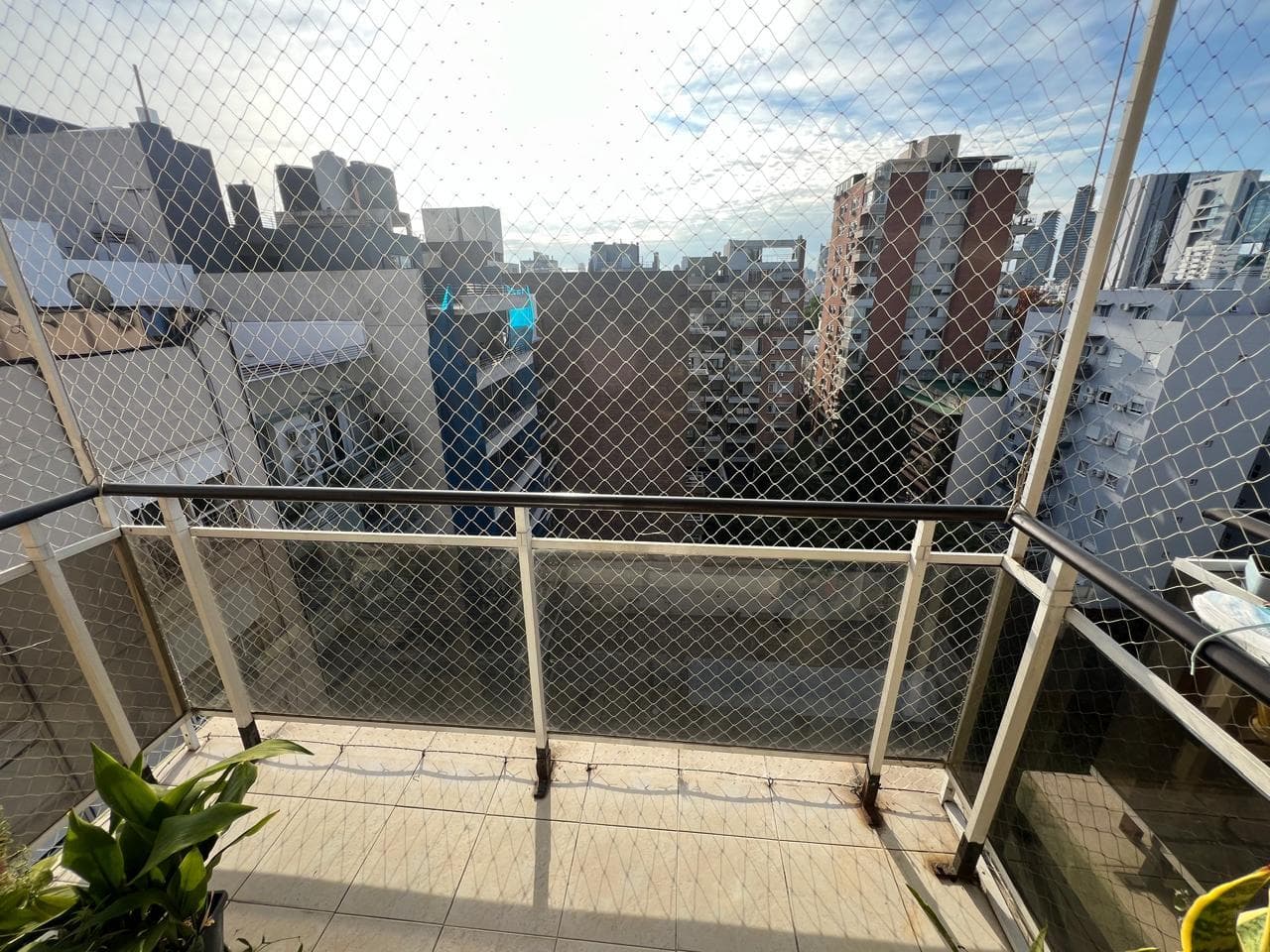 3-bedroom apartment with garage. Belgrano.