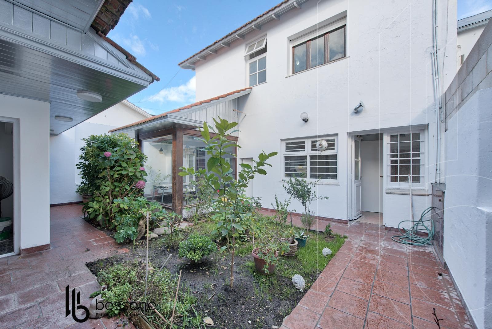 House in La Perla