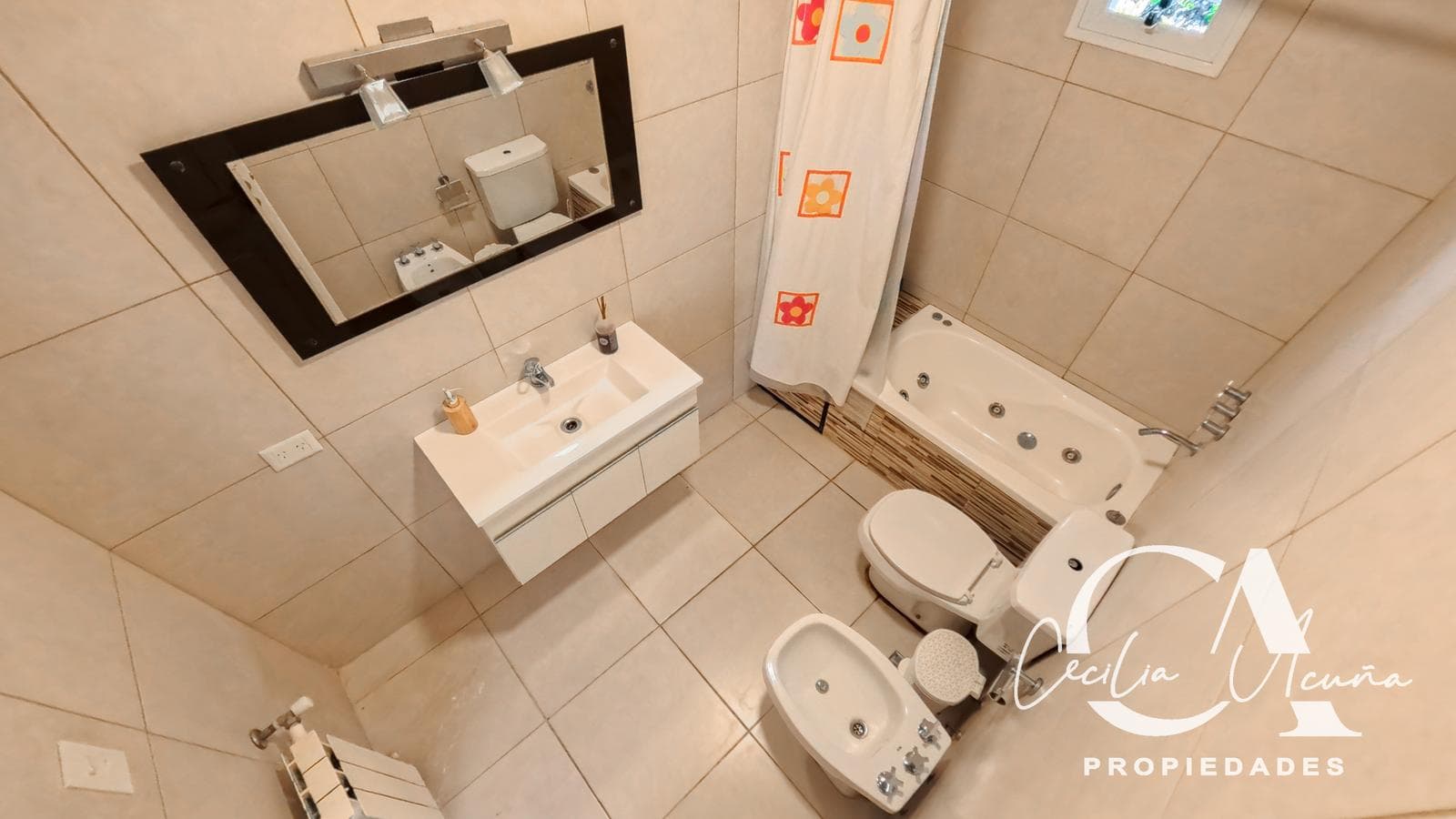 House for Sale in La Laguna