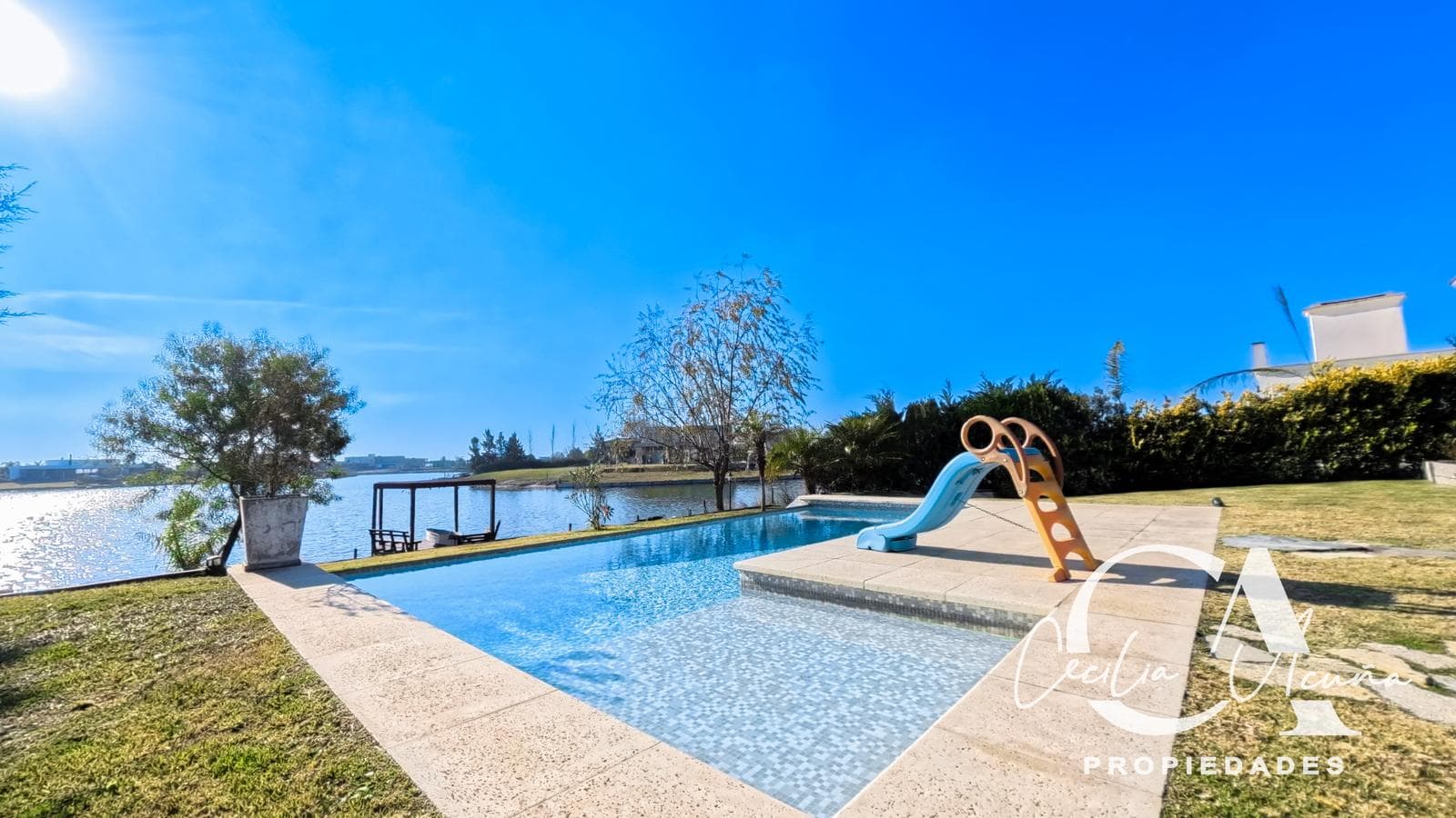House for Sale in La Laguna