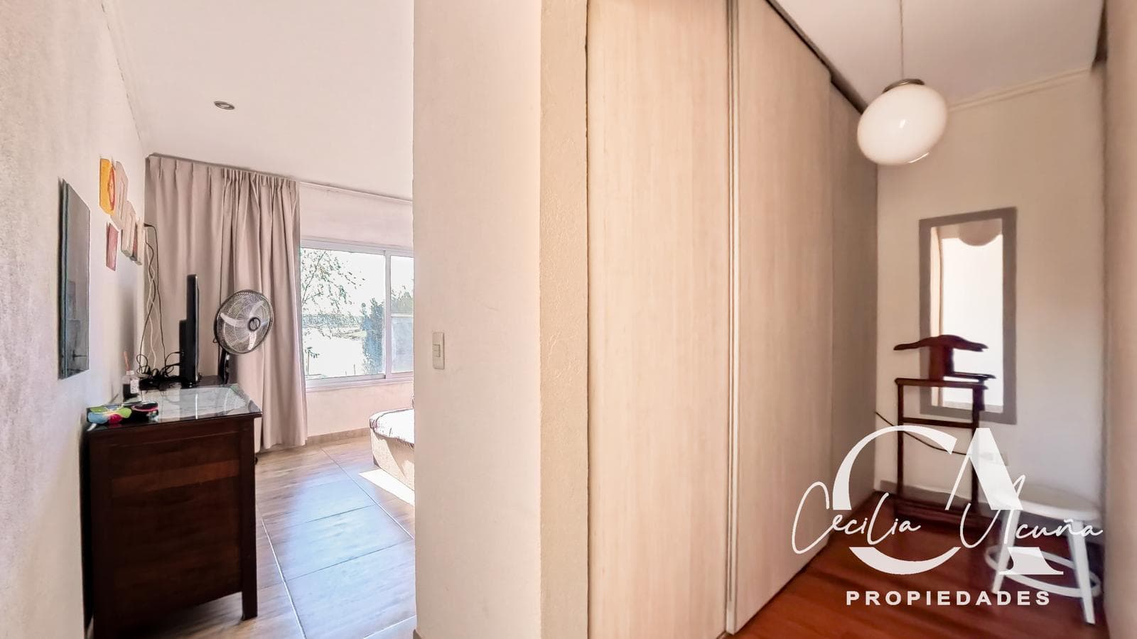 House for Sale in La Laguna