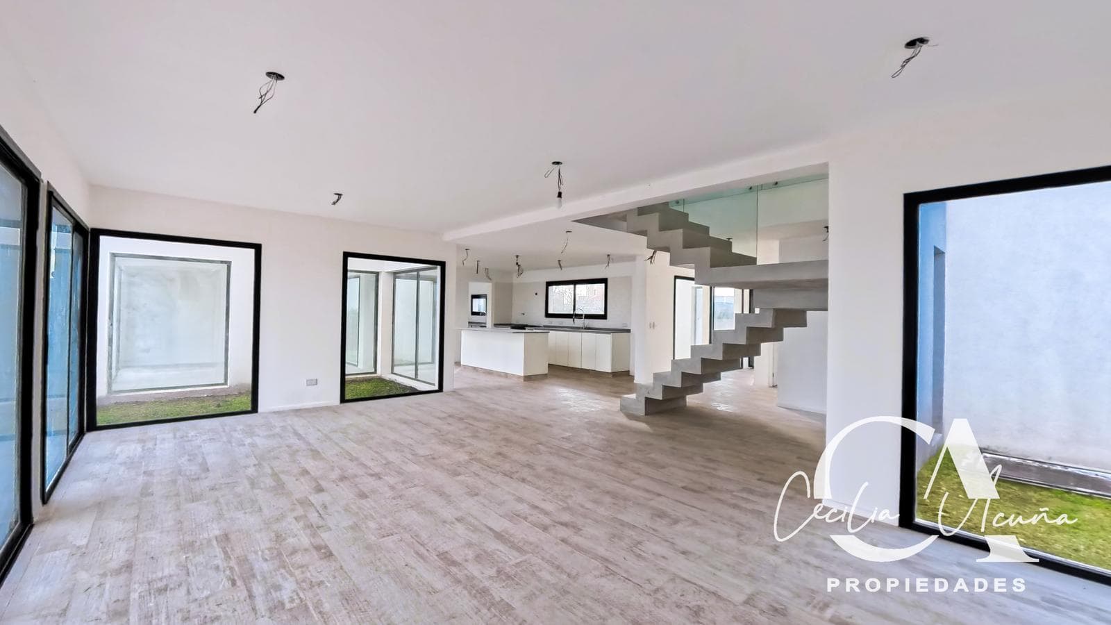 House for Sale in La Laguna, San Sebastián