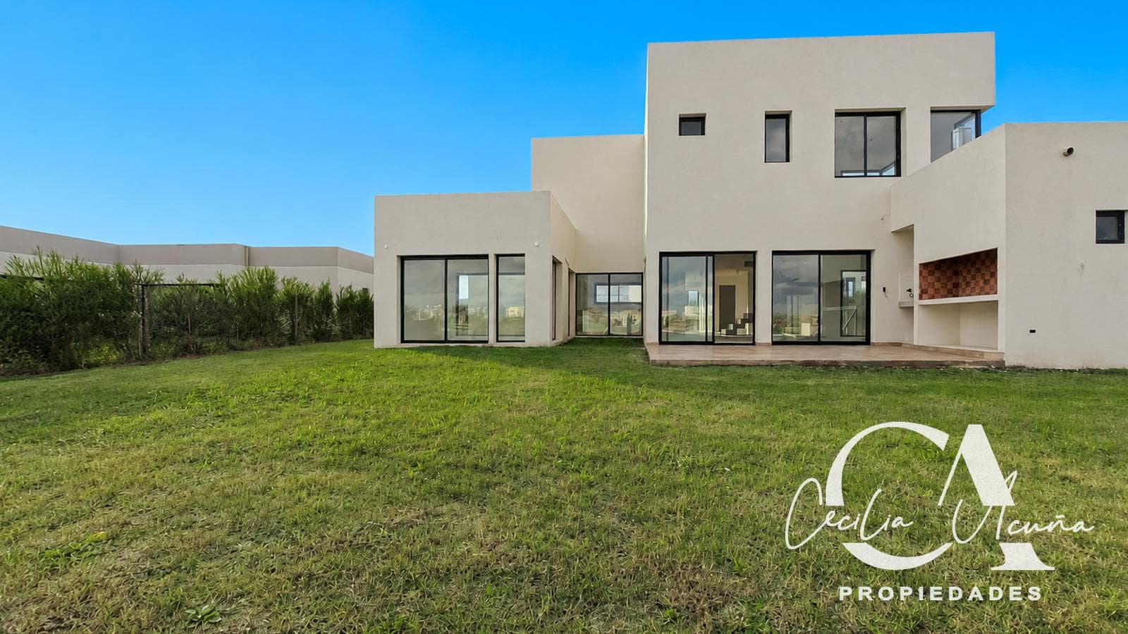 House for Sale in La Laguna, San Sebastián