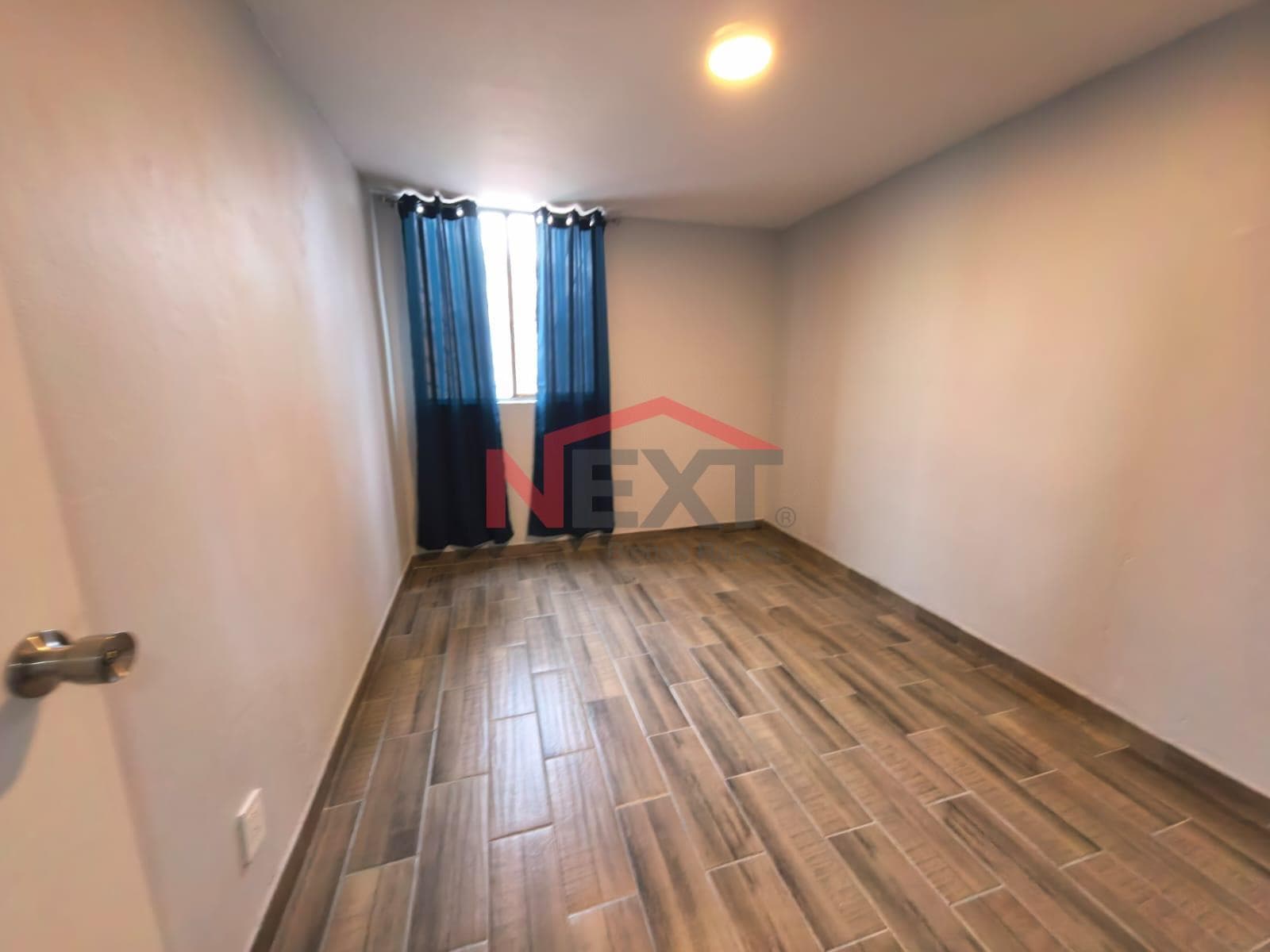 APARTMENT FOR SALE IN THE TORRES DEL LAGO SUBDIVISION, TIJUANA, B.C.