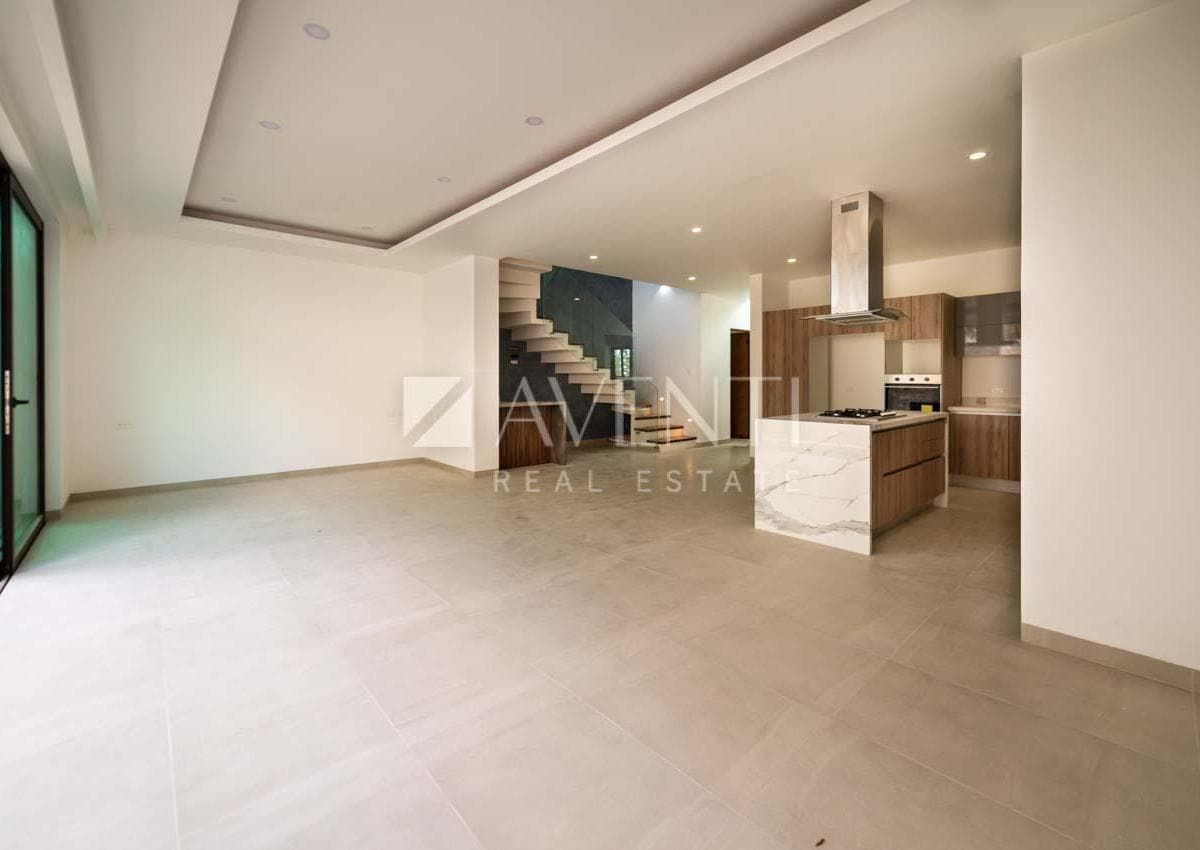 House for Sale, Rio Residencial, Cancún.