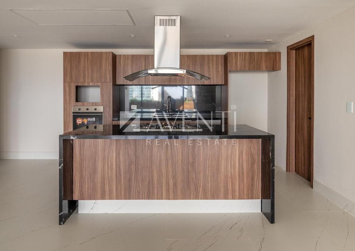 Penthouse for Sale, Al Mare, Puerto Cancún, Quintana Roo.