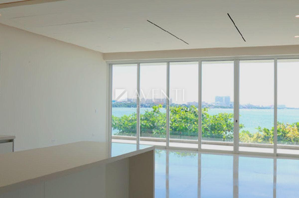 Apartment for sale, Isla Dorada, Cancún, Quintana Roo.