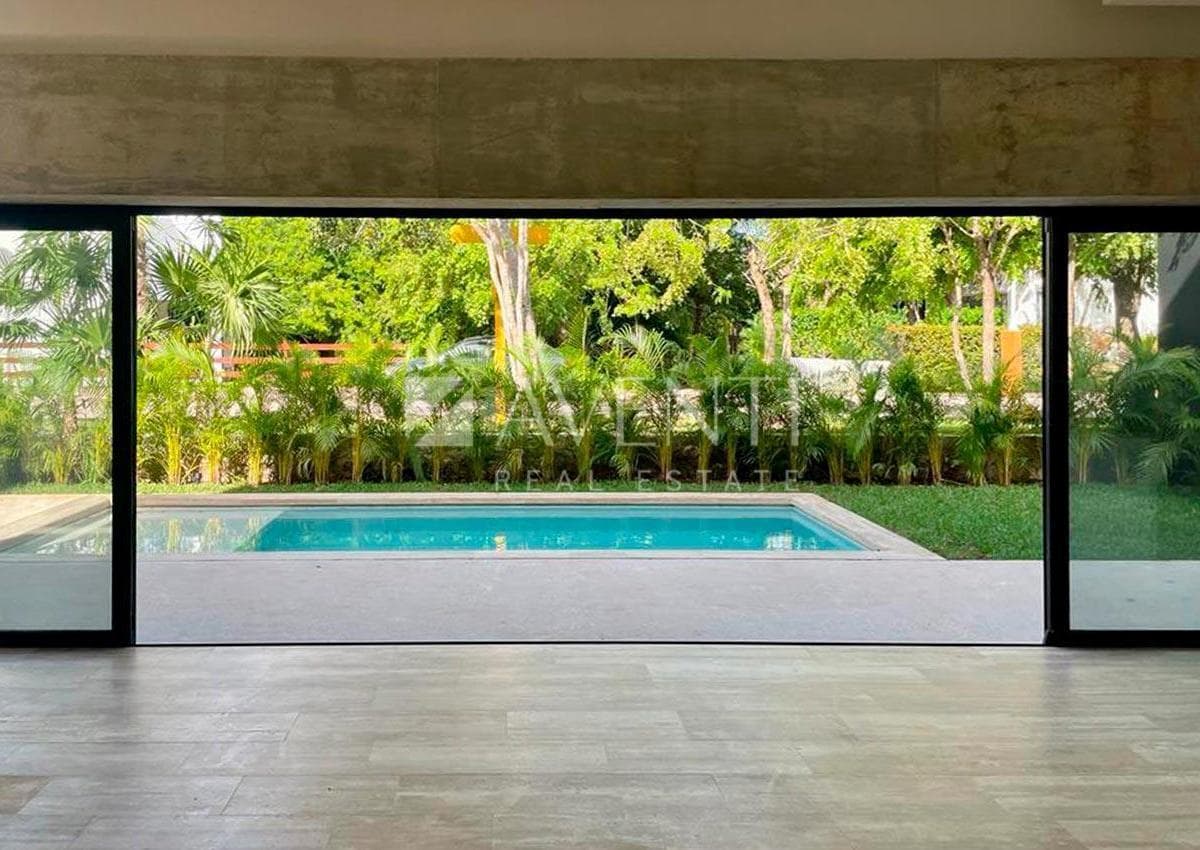 House for Sale, Lagos del Sol Residential Community, Cancún, Quintana Roo.