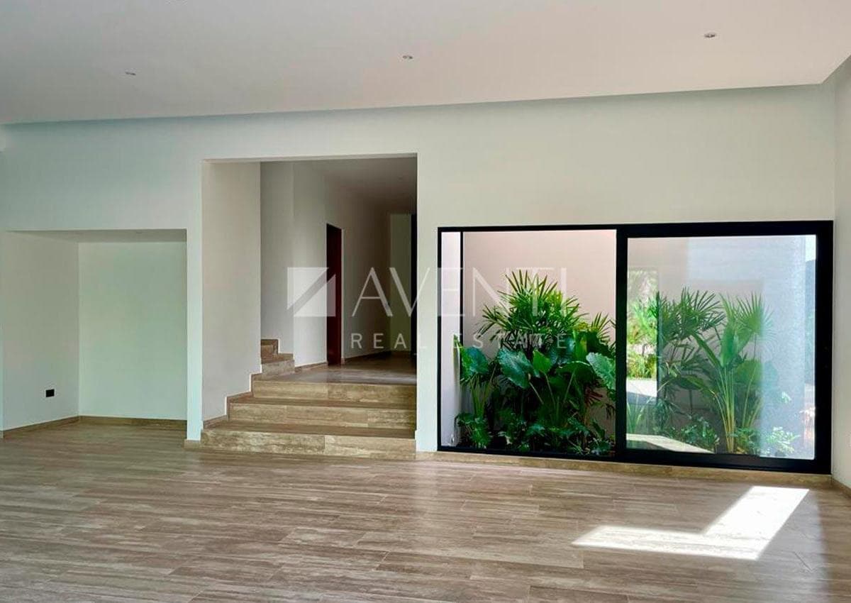 House for Sale, Lagos del Sol Residential Community, Cancún, Quintana Roo.