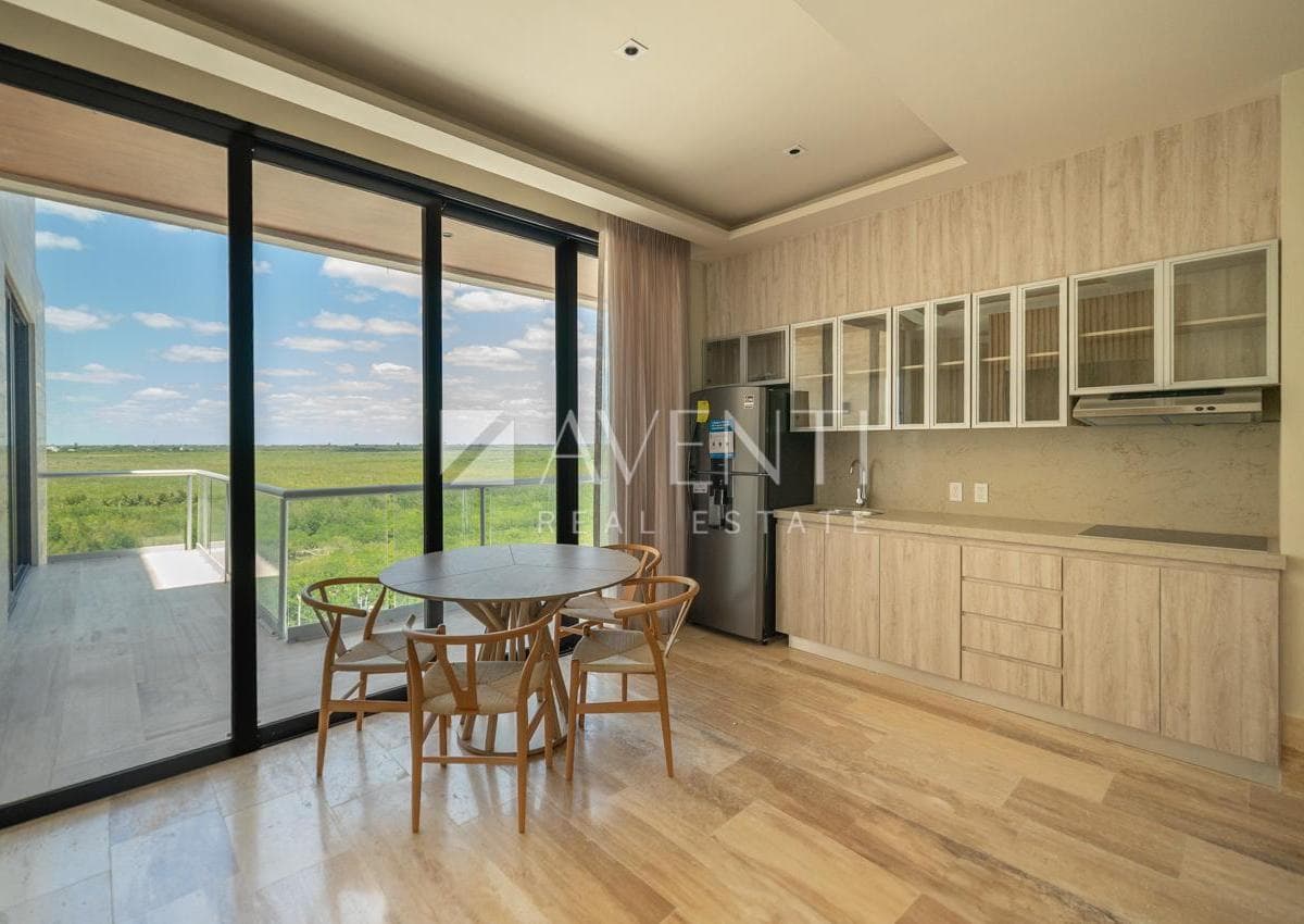 Apartment for sale in the Morelos District, Puerto Morelos, with an ocean view
