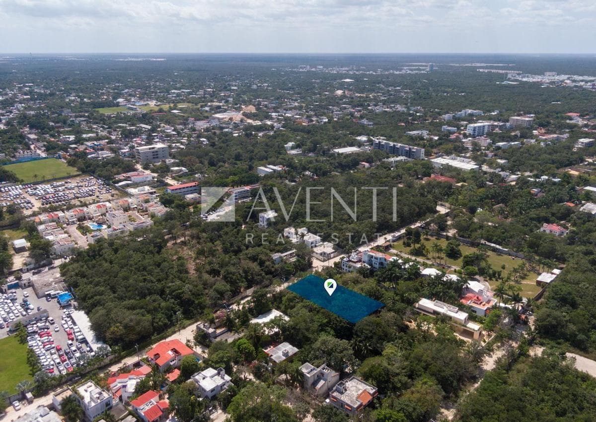Land for Sale, Av. Los Colegios, Cancún, Quintana Roo