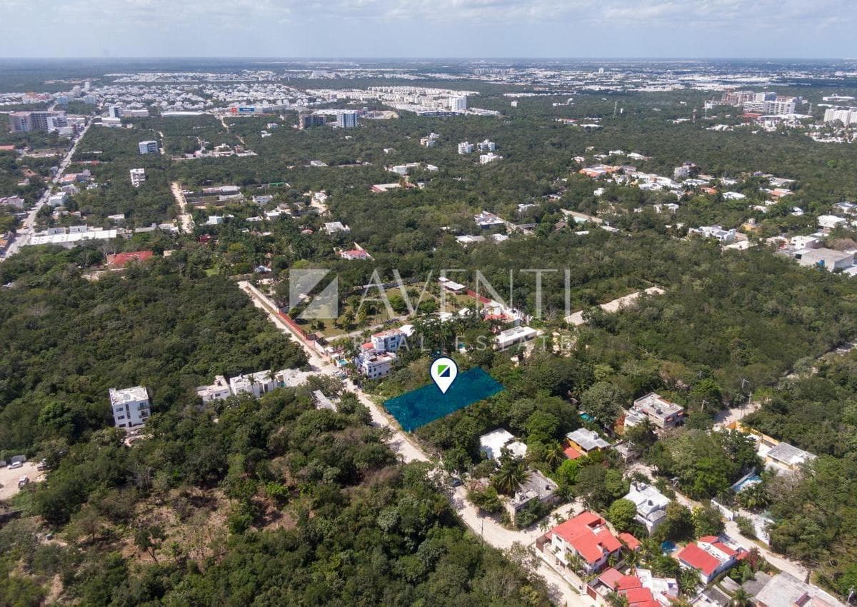 Land for Sale, Av. Los Colegios, Cancún, Quintana Roo