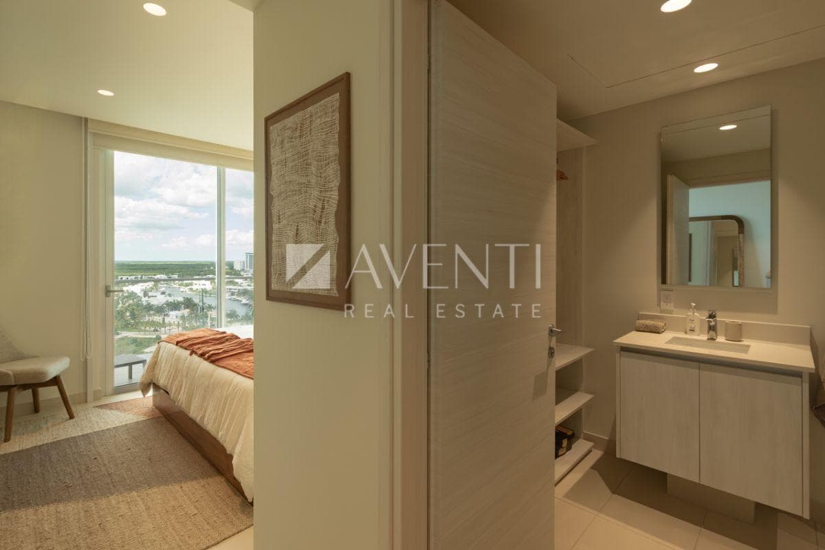 Apartment for Sale, SLS Marina Beach, Puerto Cancún, Cancún