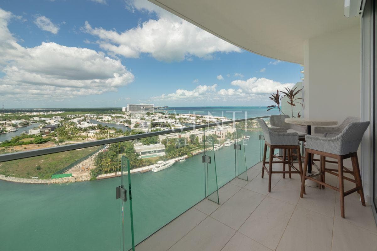 Apartment for Sale, SLS Marina Beach, Puerto Cancún, Cancún