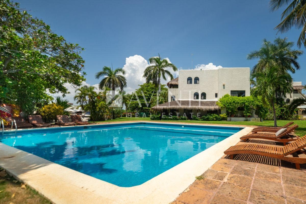 House for Sale, Villa Sicilia, Cancun Hotel Zone, Cancun