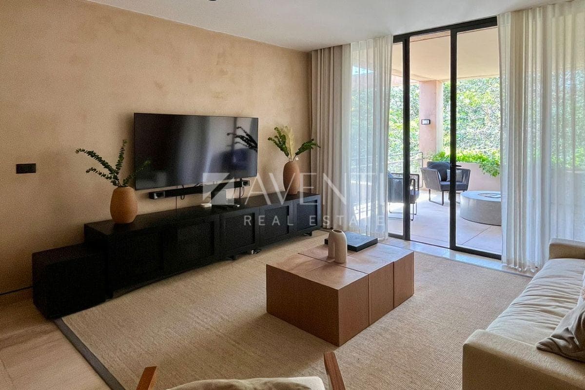 APARTMENT FOR SALE, PLAYA DEL CARMEN HOTEL DISTRICT, PLAYA DEL CARMEN