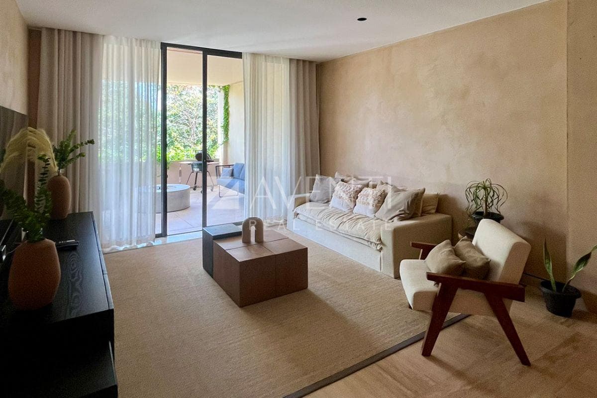 APARTMENT FOR SALE, PLAYA DEL CARMEN HOTEL DISTRICT, PLAYA DEL CARMEN