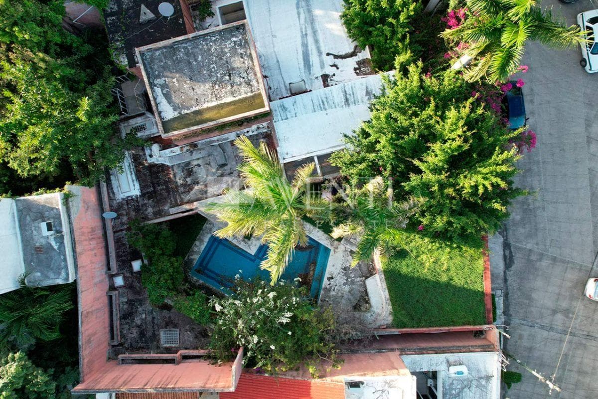 Mixed-use land for sale in SM3 in downtown Cancún