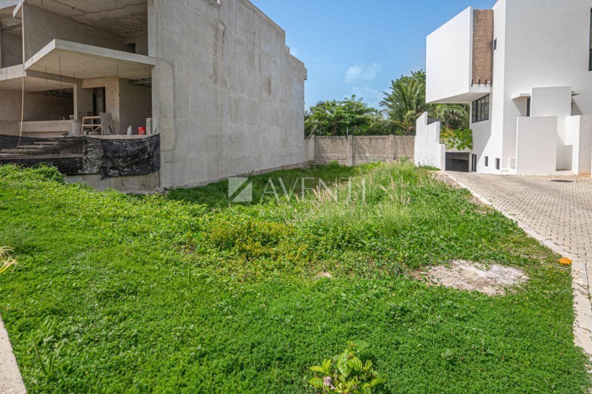 Lot for Sale, Laguna I, Puerto Cancún, Quintana Roo.