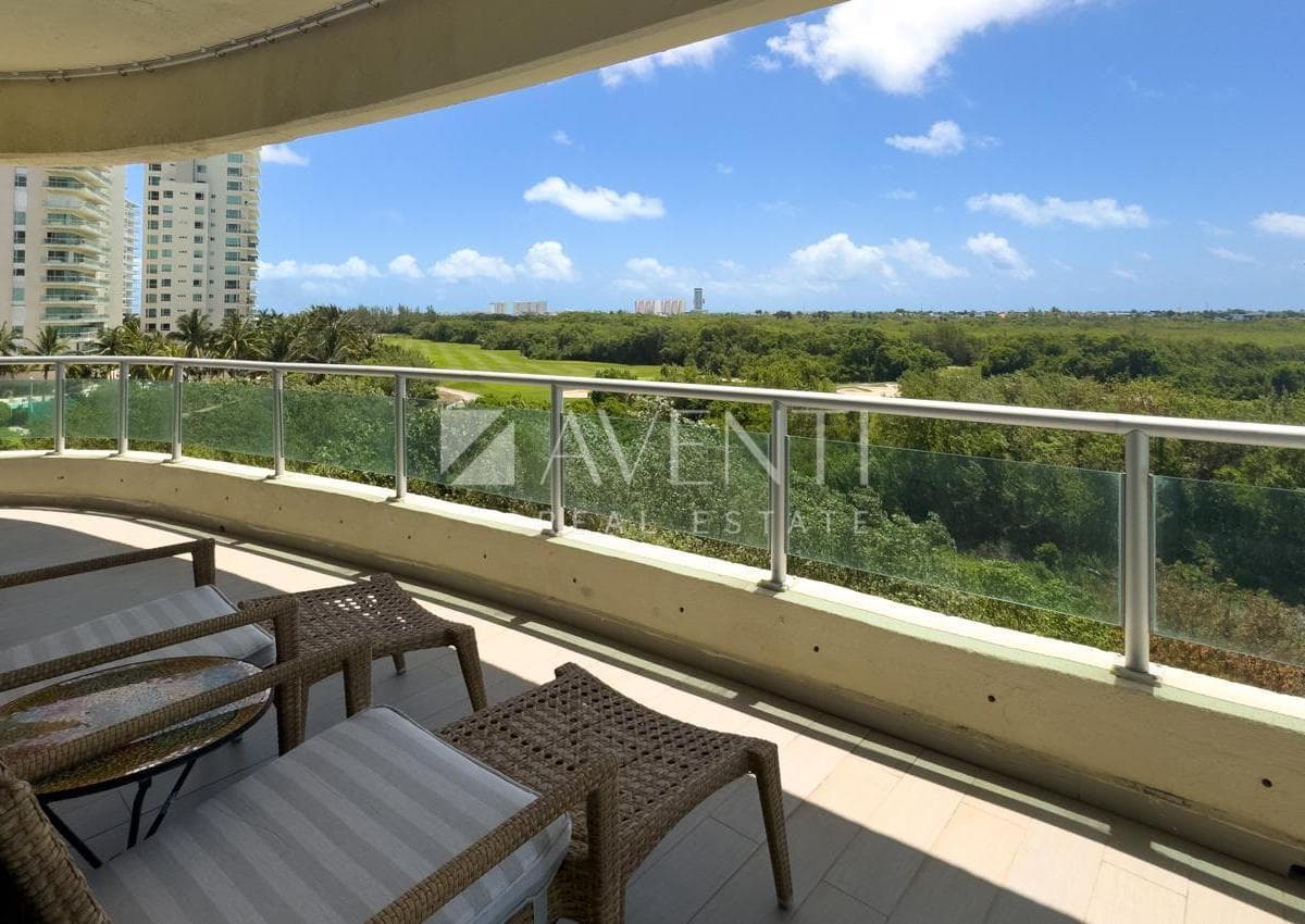 Apartment for Sale, Isola, Puerto Cancún