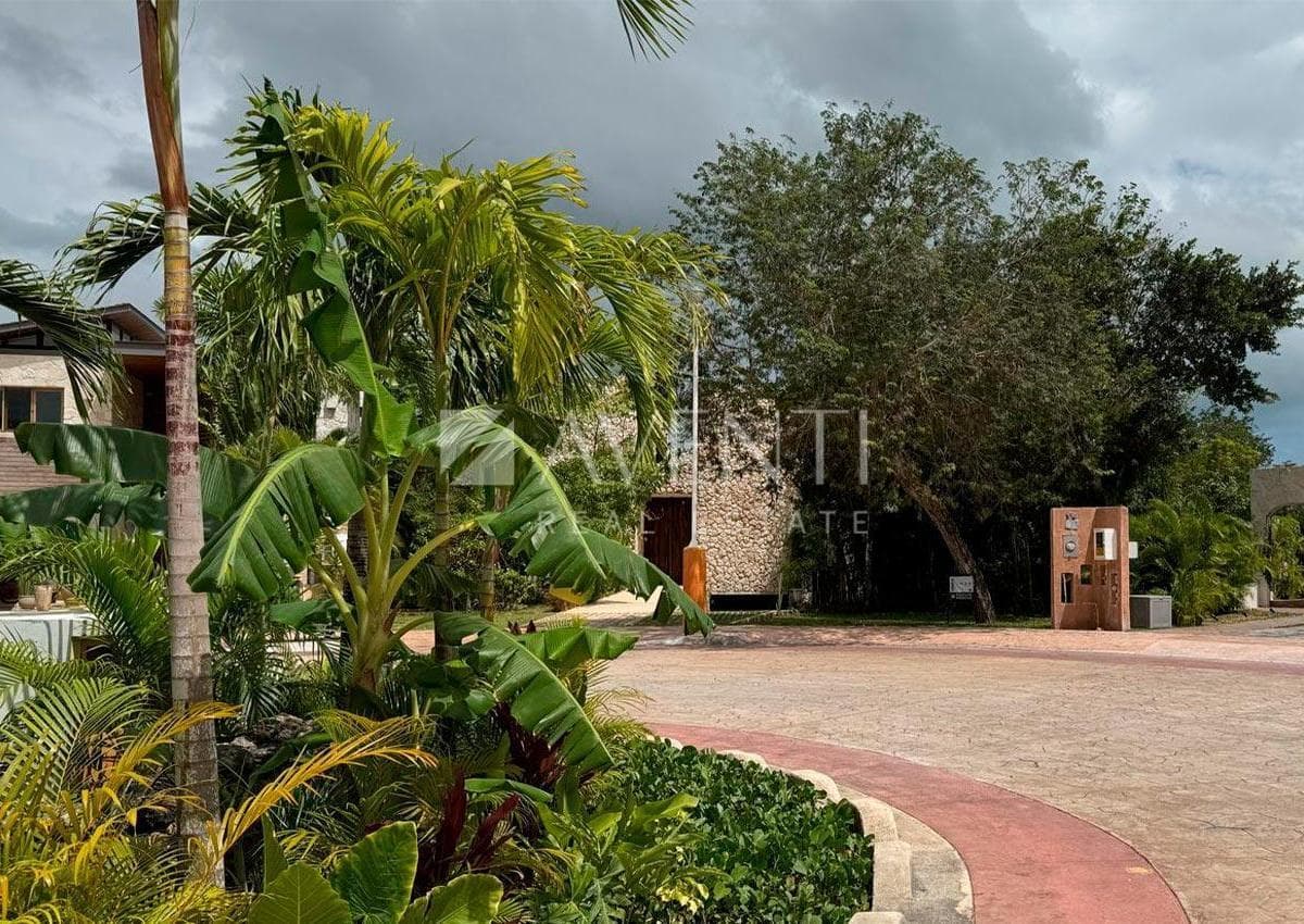 Land for Sale, Lagos del Sol, Cancún, Quintana Roo