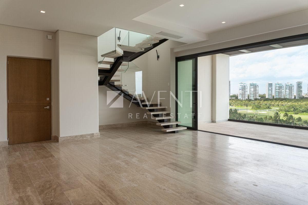 Apartment for Sale, La Vela, Puerto Cancún