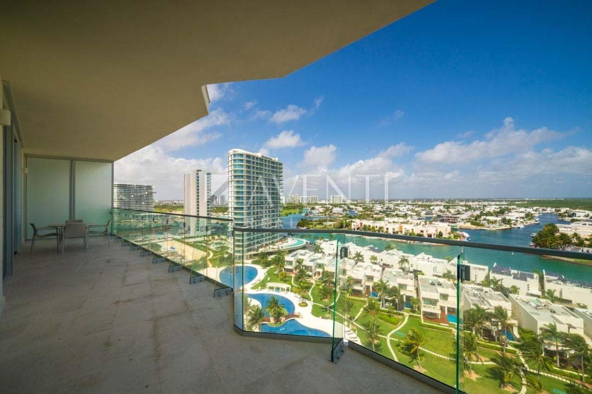 Apartment for Sale, SLS Cancún, Puerto Cancún, Cancún