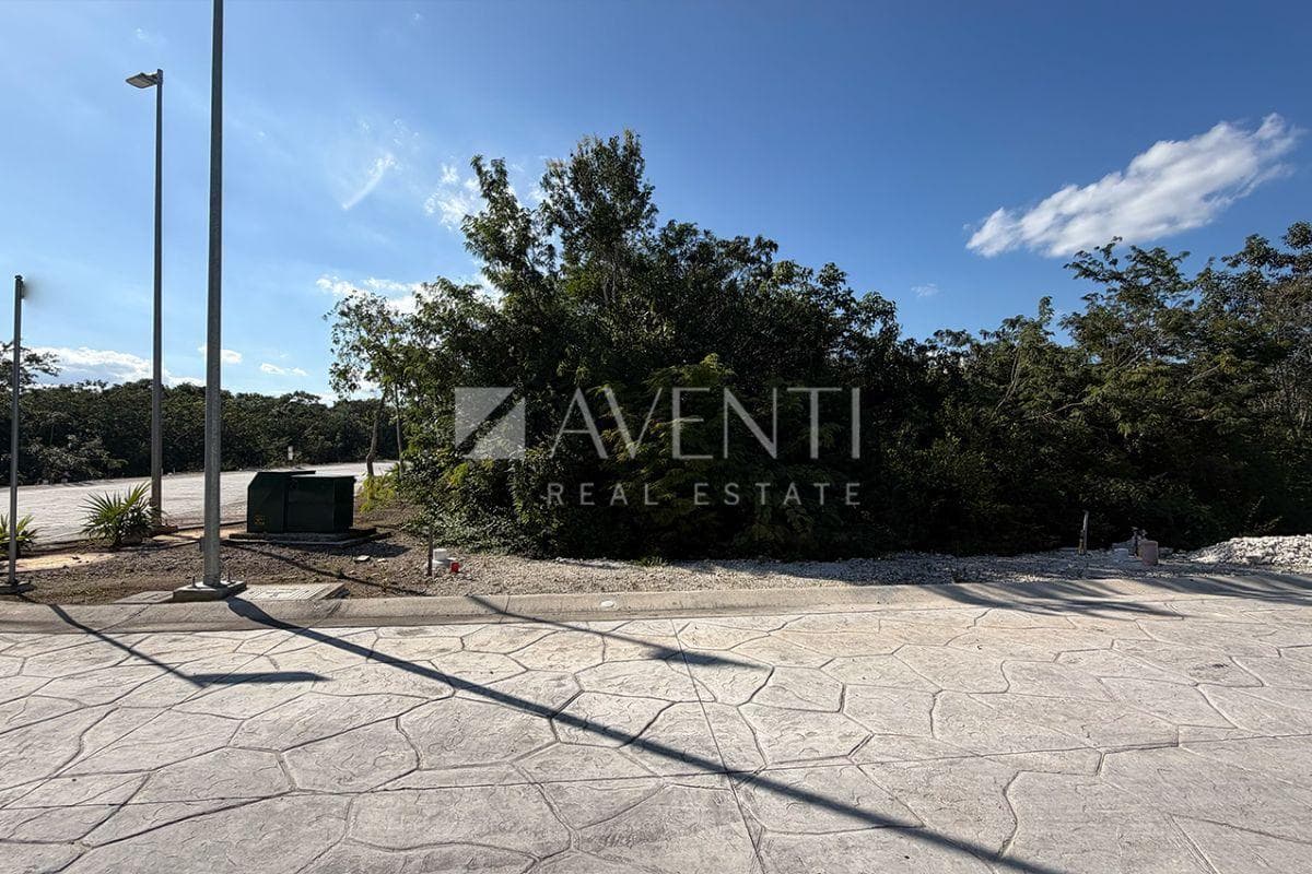 Residential Lot for Sale, Lausana, Cancún
