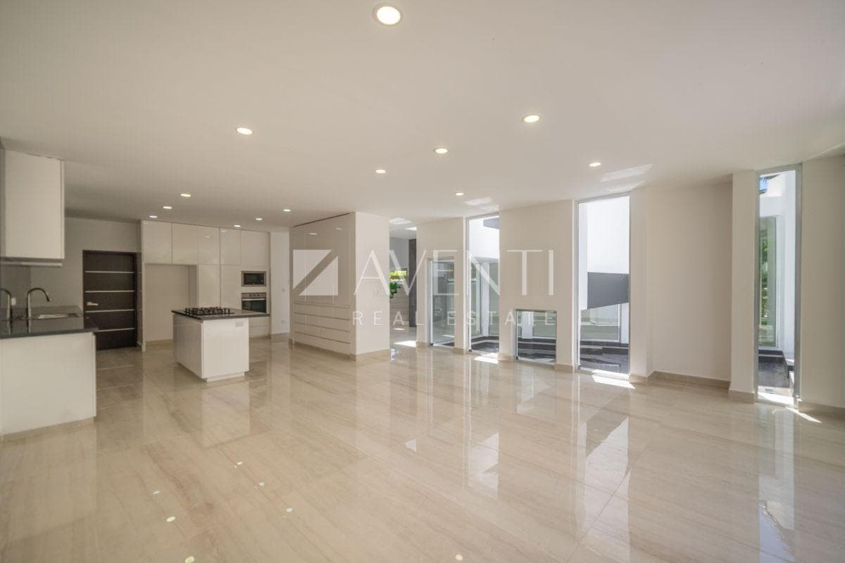 House for Sale, Isla Dorada, Cancun Hotel Zone, Cancun