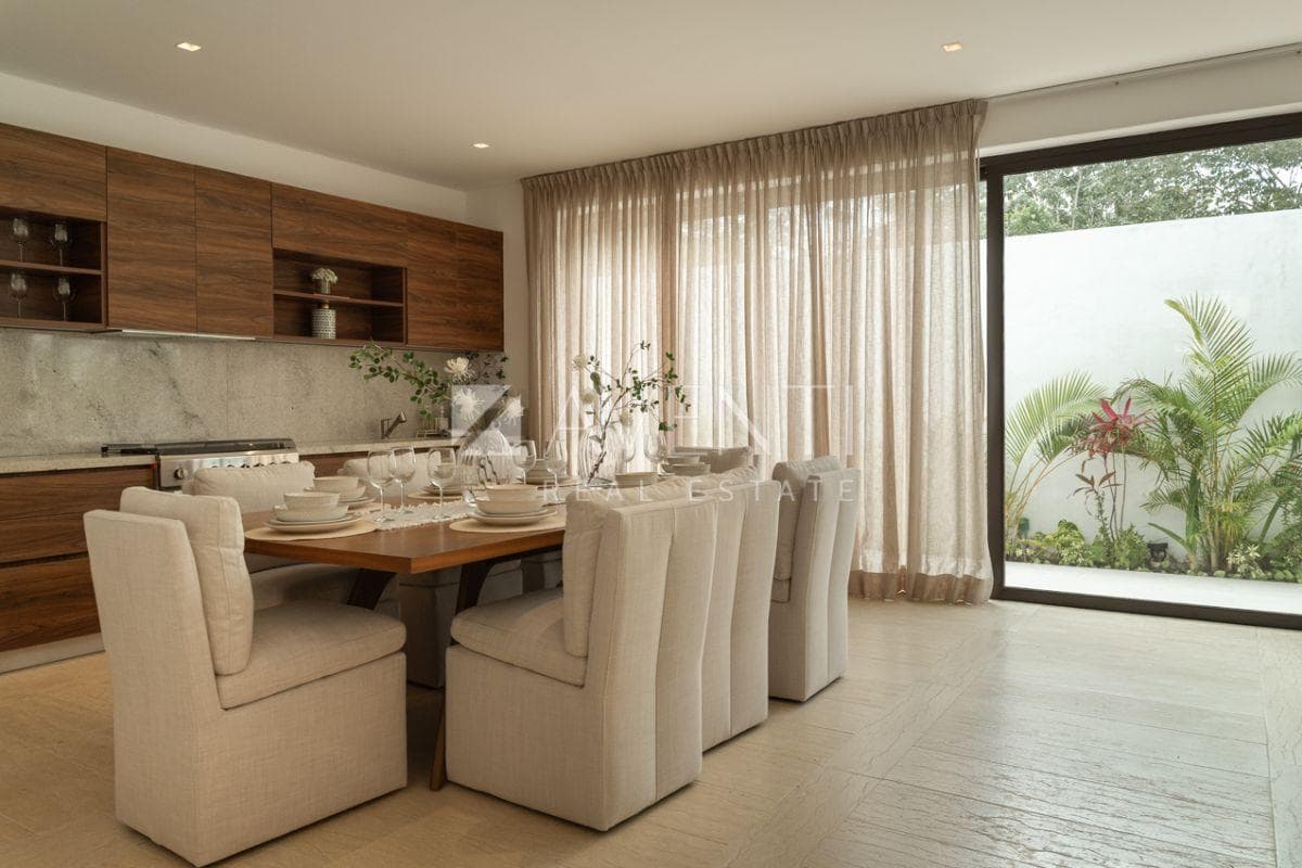 House for Sale, Losantos, Huayacán, Cancún