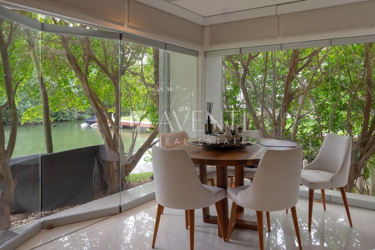 APARTMENT FOR SALE, ISLA DORADA, CANCUN HOTEL ZONE, CANCUN