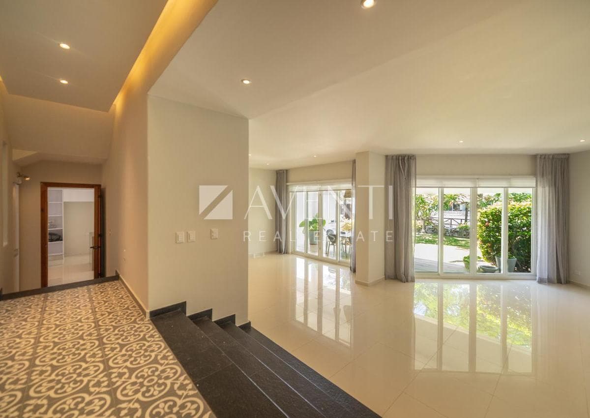 House for Sale and Rent, Isla Dorada, Cancun Hotel Zone