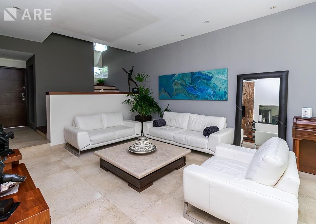 Furnished house available, Isla Dorada Residencial, Cancún, Quintana Roo.