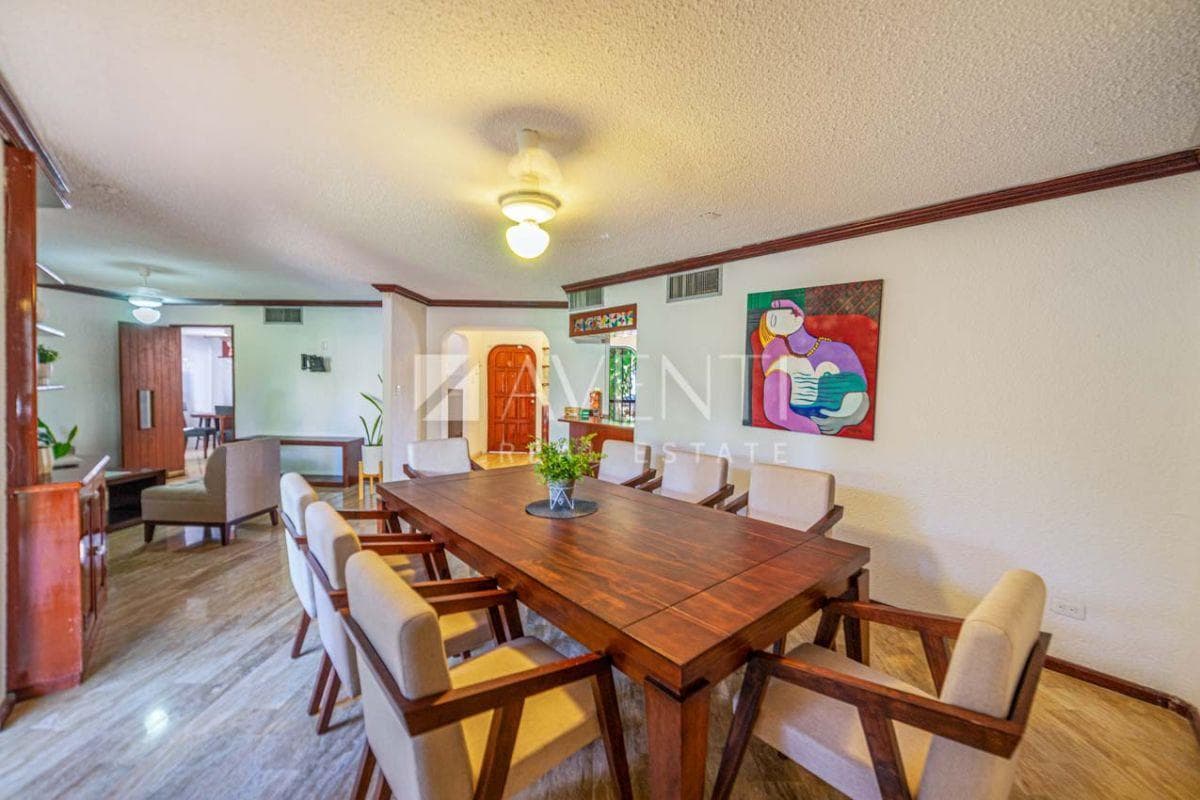 Furnished house for sale, Pok Ta Pok Residencial, Cancún.