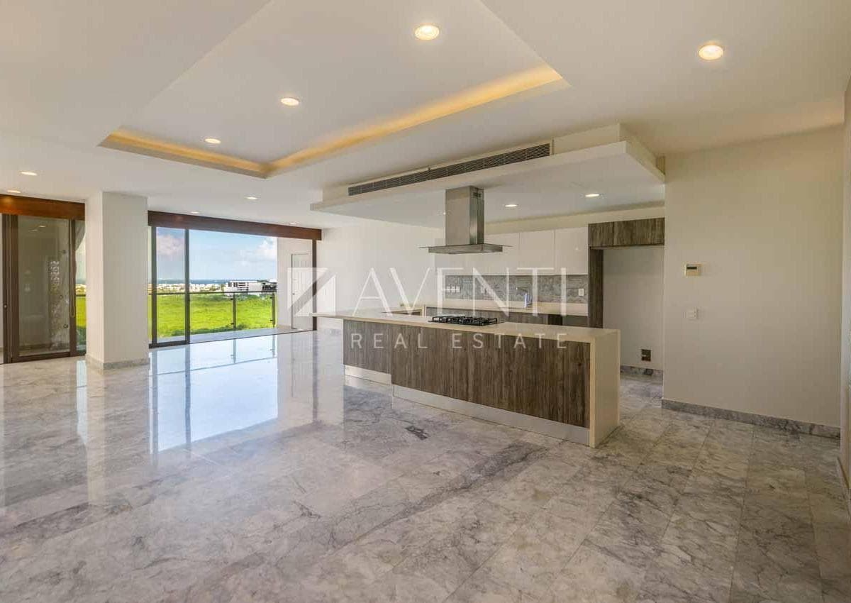 Apartment for Sale, Be Towers Condos, Cancún.