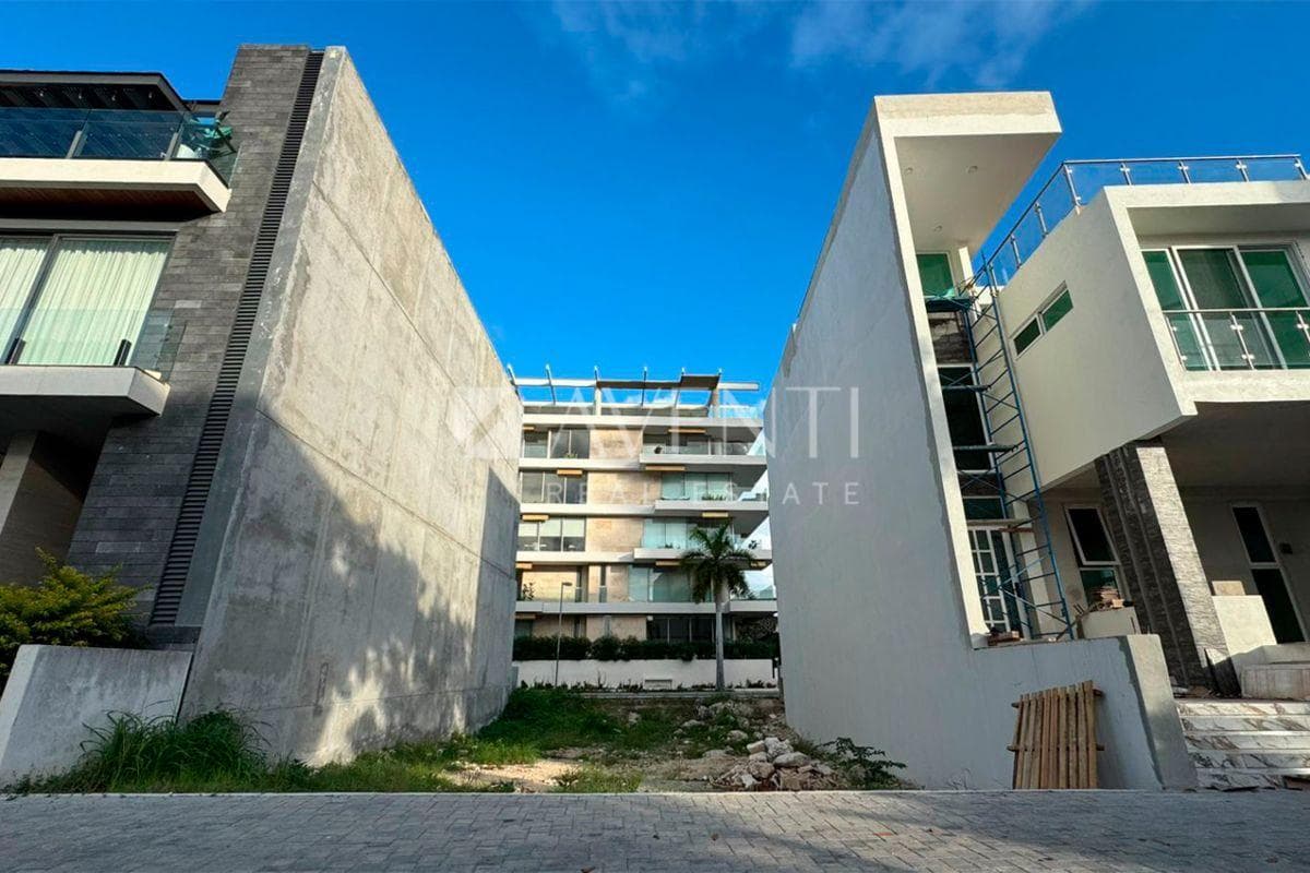 Residential Land for Sale, La Marina, Puerto Cancún