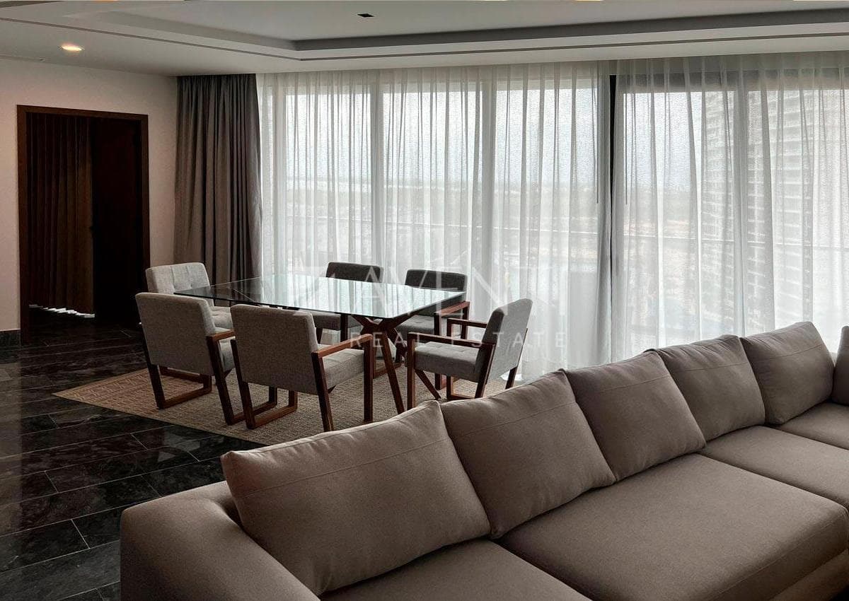 Furnished apartment available, Shark Tower, Cancún.
