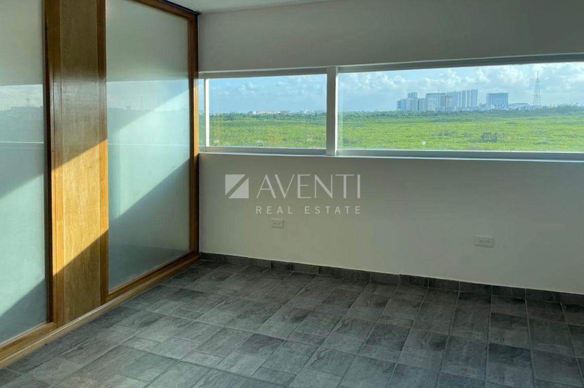 OFFICE FOR SALE: DIOMEDA COMMERCIAL BUSINESS, PUERTO CANCÚN