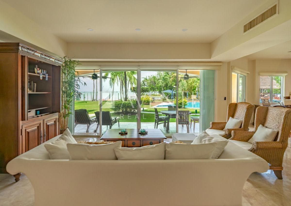 Apartment for Sale, Isla Dorada, Cancun Hotel Zone